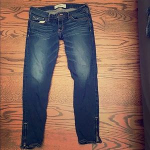 Hollister jeans